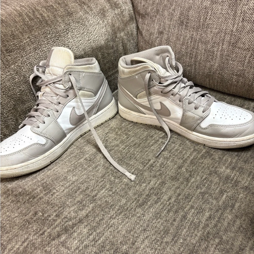 Jordan Sneakers in Gray and White - Picture 3 of 3